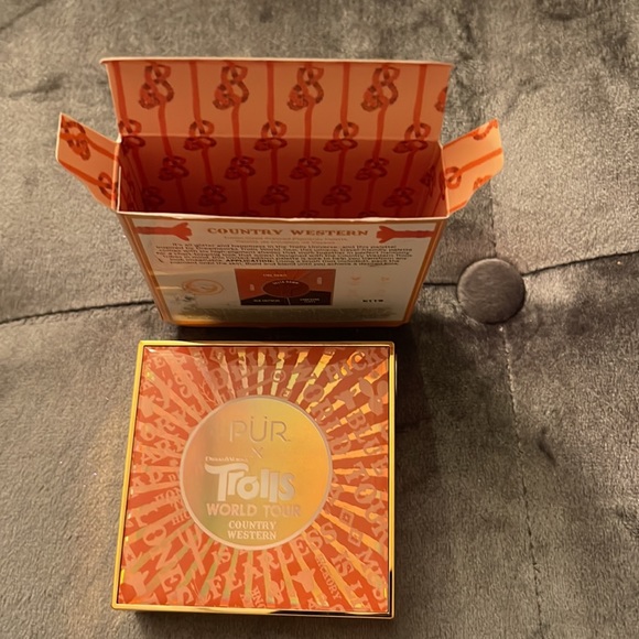 NIB Bundle Pur X Troll World Tour Palette - Picture 9 of 10